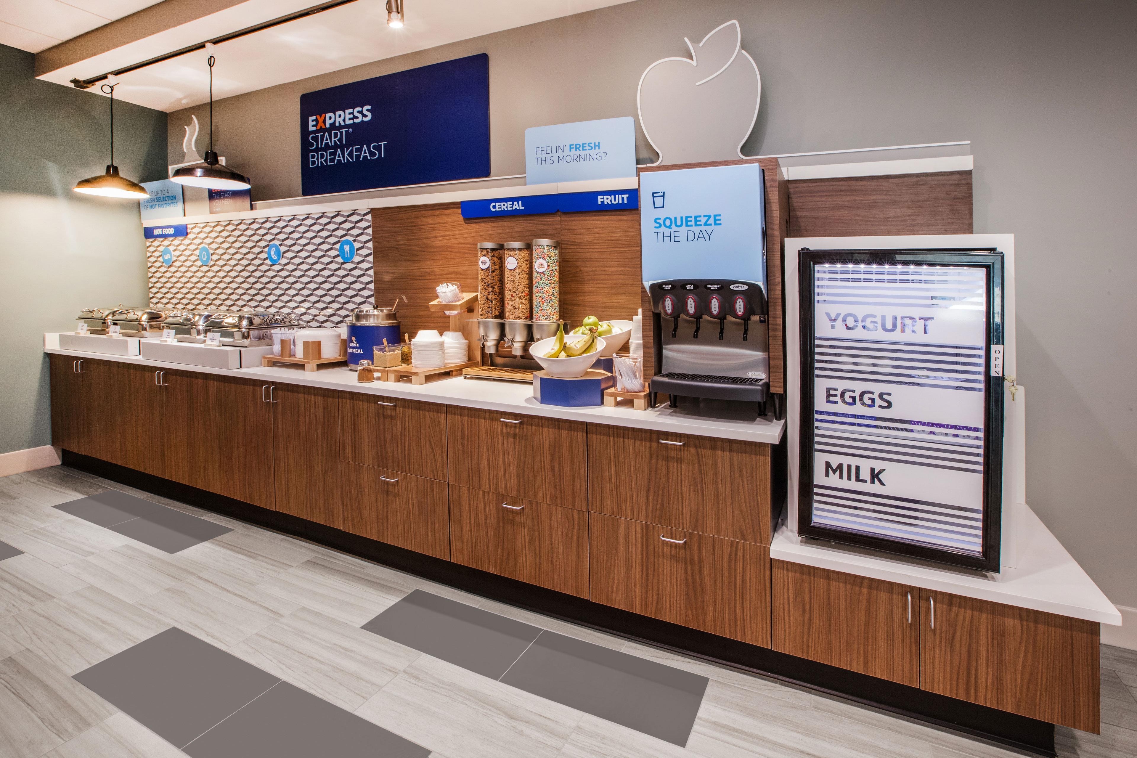 Express - - Point Edward By Ihg